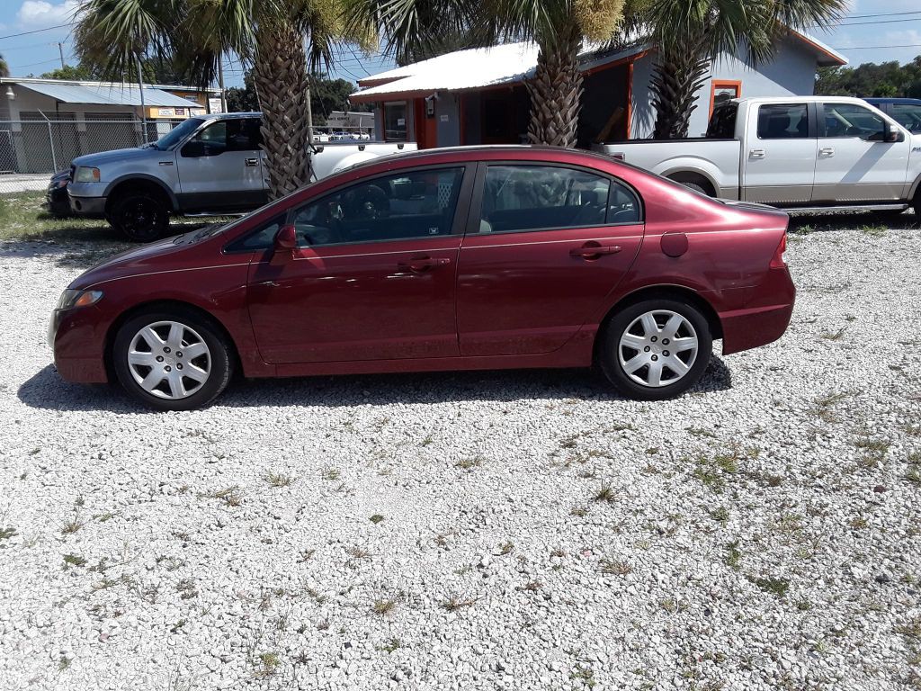 2011 Honda Civic Image 2