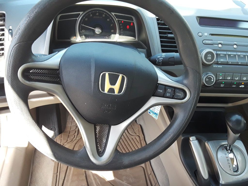 2011 Honda Civic Image 11