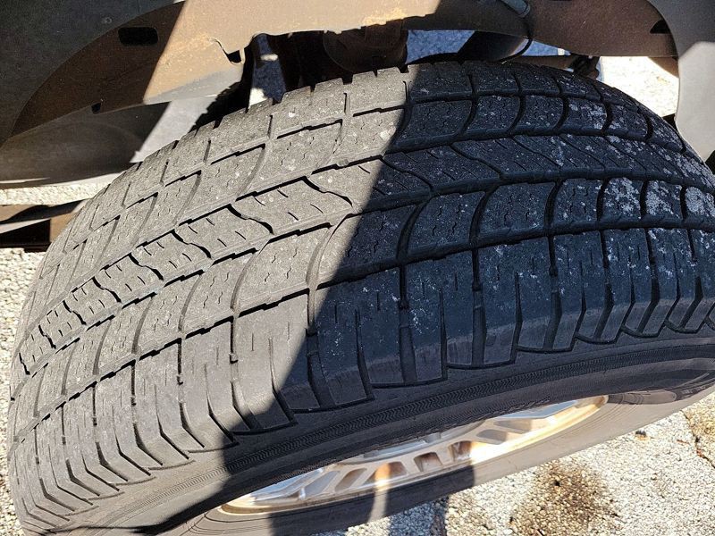 2007 HUMMER H3 Image 7