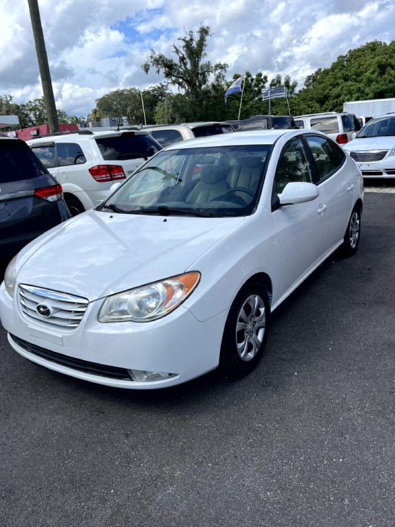 2010 Hyundai Elantra Image 4