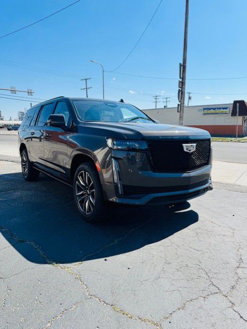 2021 Cadillac Escalade Image 5