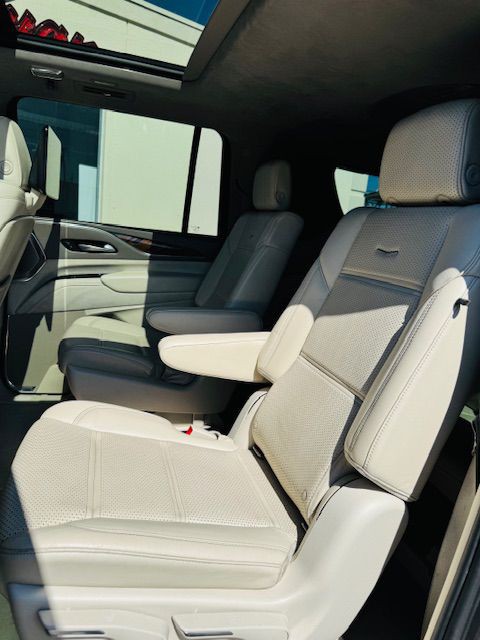 2021 Cadillac Escalade Image 20