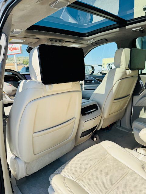 2021 Cadillac Escalade Image 21