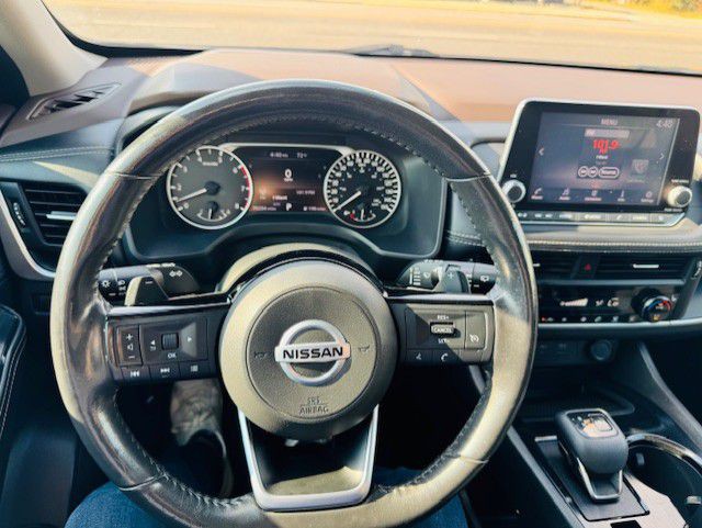 2021 Nissan Rogue Image 18