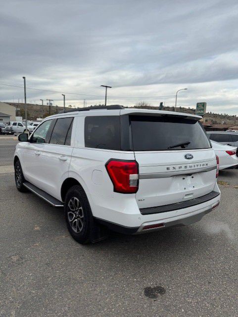 2023 Ford Expedition Image 8