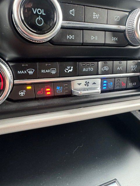 2023 Ford Expedition Image 14