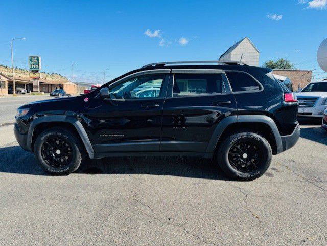 2020 Jeep Cherokee Image 2