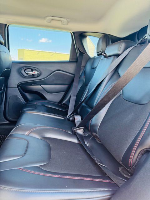 2020 Jeep Cherokee Image 17