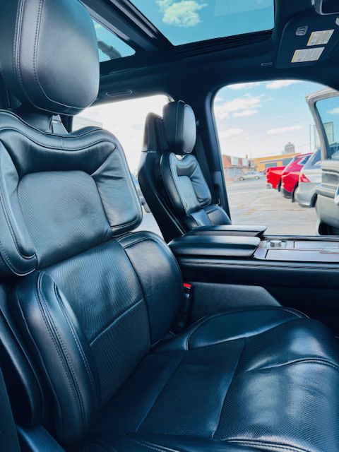 2018 Lincoln Navigator Image 21