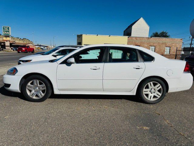 2013 Chevrolet Impala Image 2