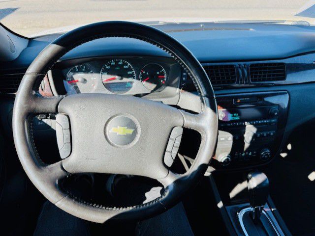 2013 Chevrolet Impala Image 12
