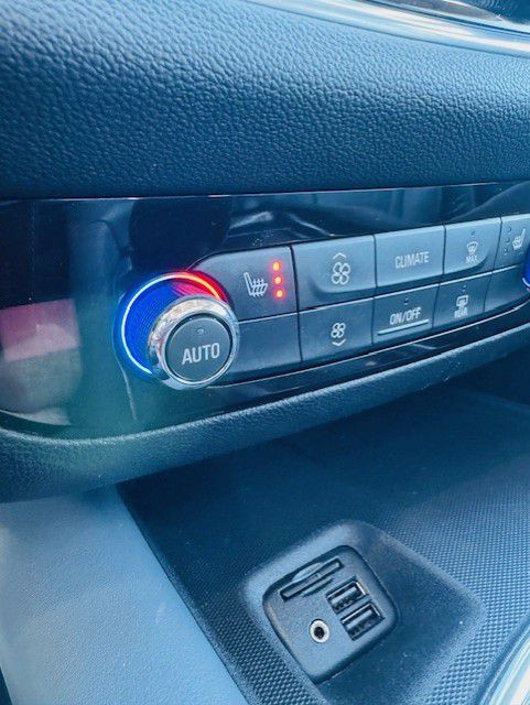 2021 Buick Enclave Image 8