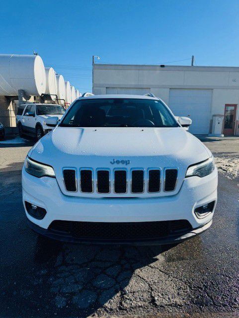 2019 Jeep Cherokee Image 3