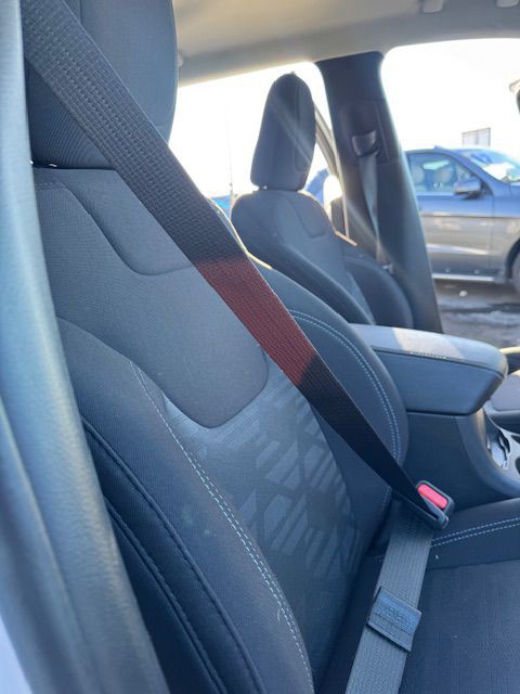 2019 Jeep Cherokee Image 12