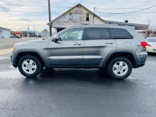 Image for 2012 Jeep Grand Cherokee Laredo ID: 7023557