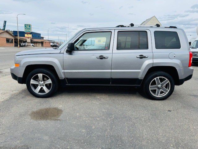 2016 Jeep Patriot Image 1