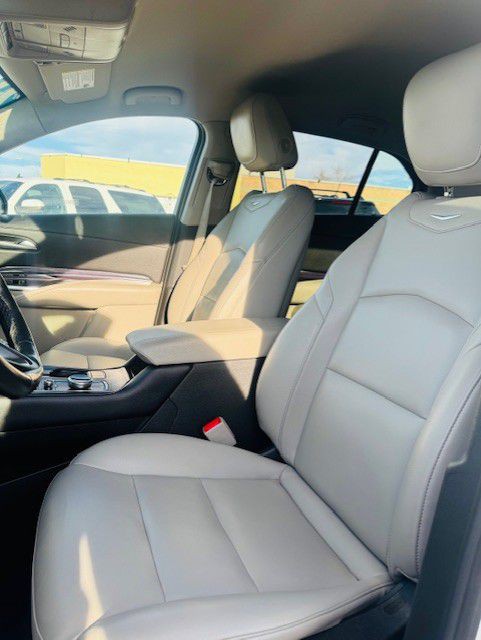 2021 Cadillac XT4 Image 9