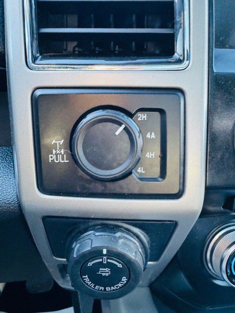 2017 Ford F-150 Image 12