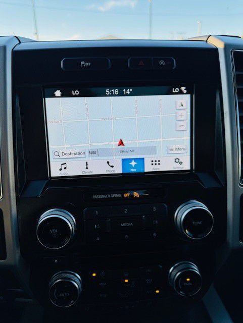 2017 Ford F-150 Image 17