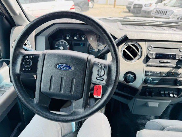 2012 Ford F-350 Image 15