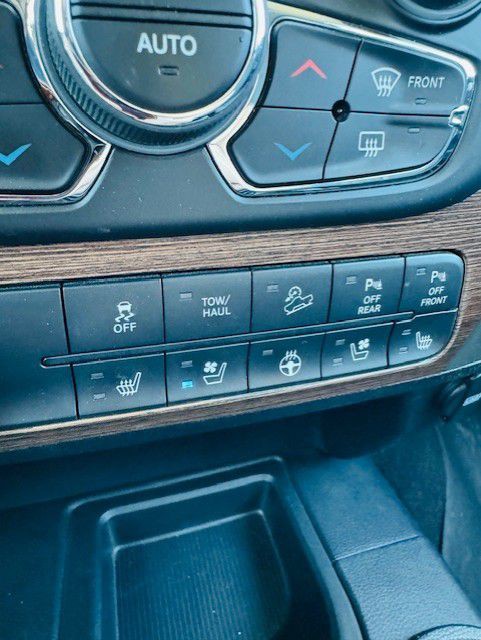 2016 RAM 2500 Image 17