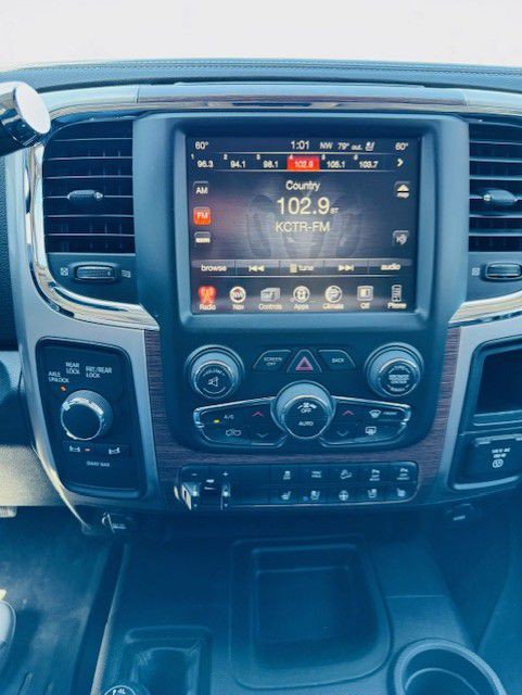 2016 RAM 2500 Image 22
