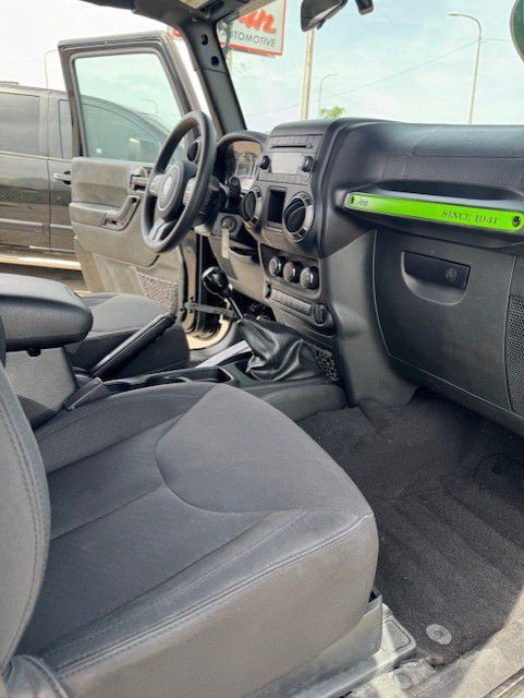 2018 Jeep Wrangler Image 14