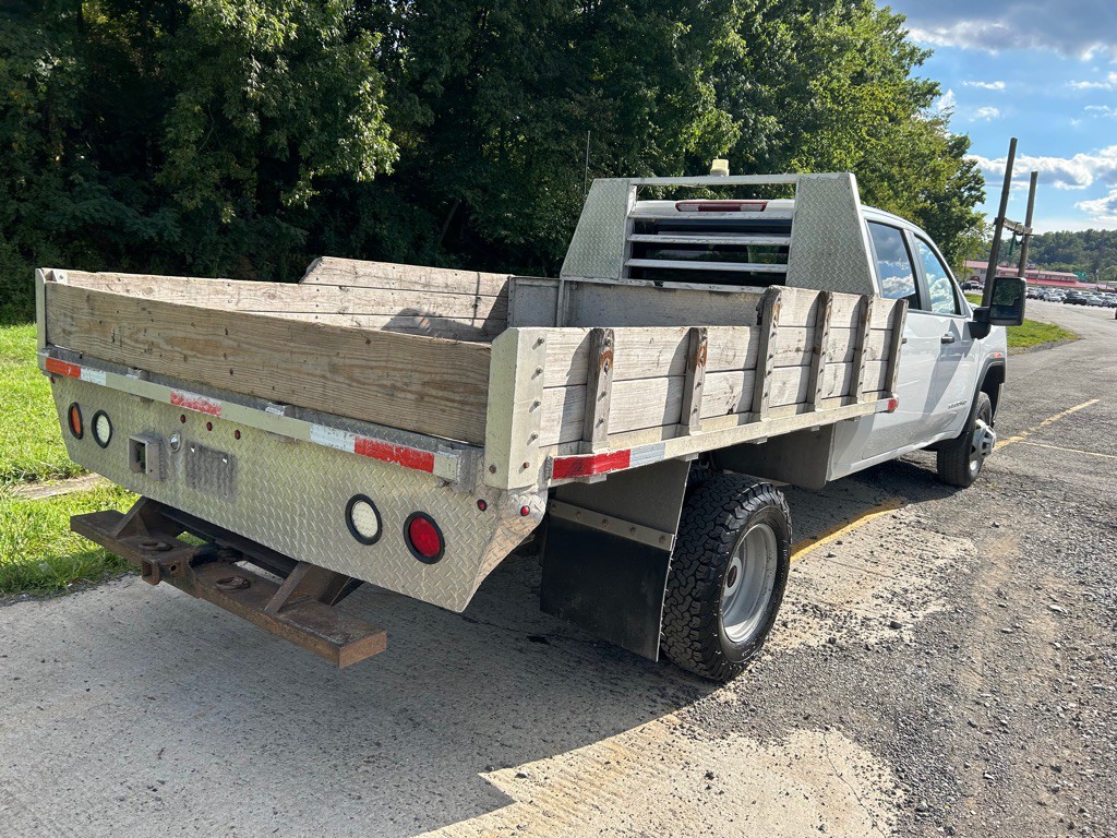 2022 GMC Sierra 3500 Image 8