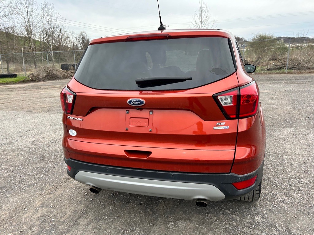 2019 Ford Escape Image 9