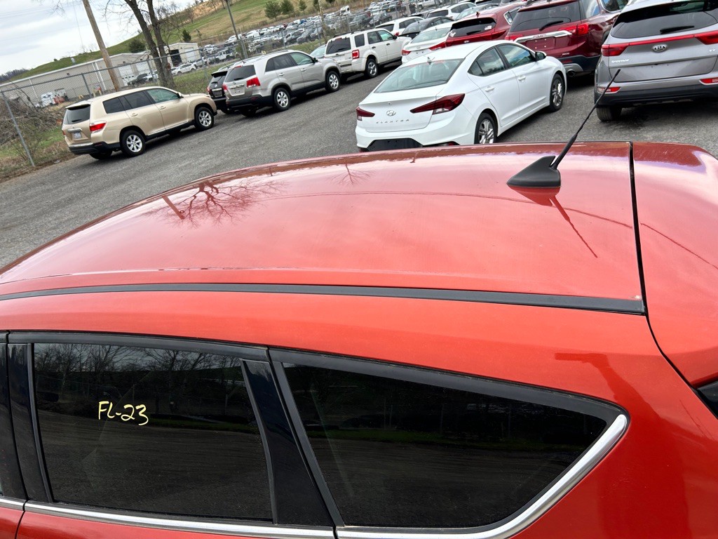 2019 Ford Escape Image 16