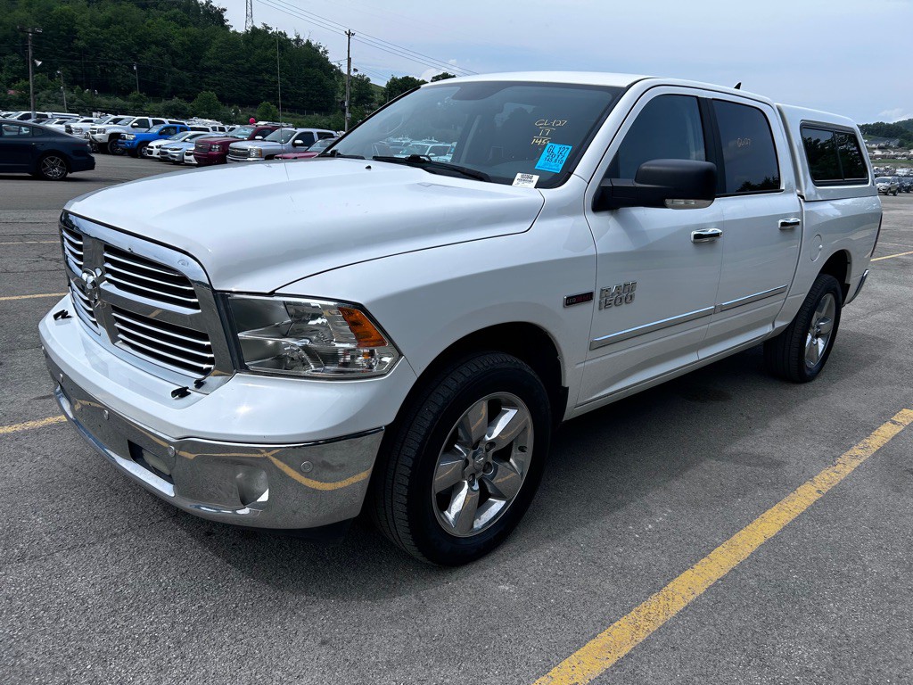 2017 RAM 1500 Image 3