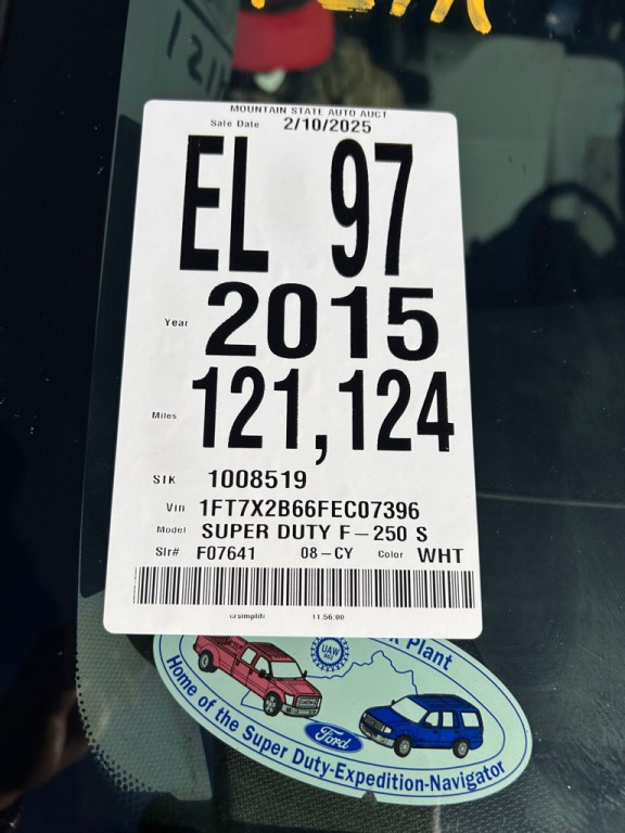 2015 Ford F-250 Image 3