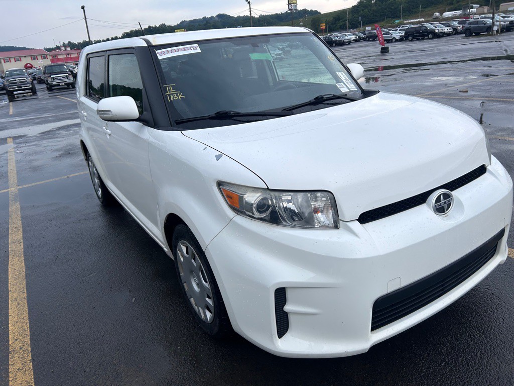 2012 Scion xB Image 4