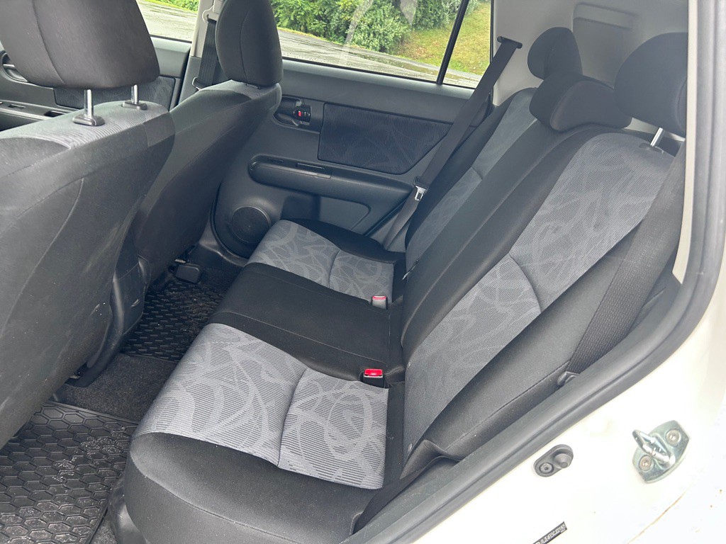 2012 Scion xB Image 12