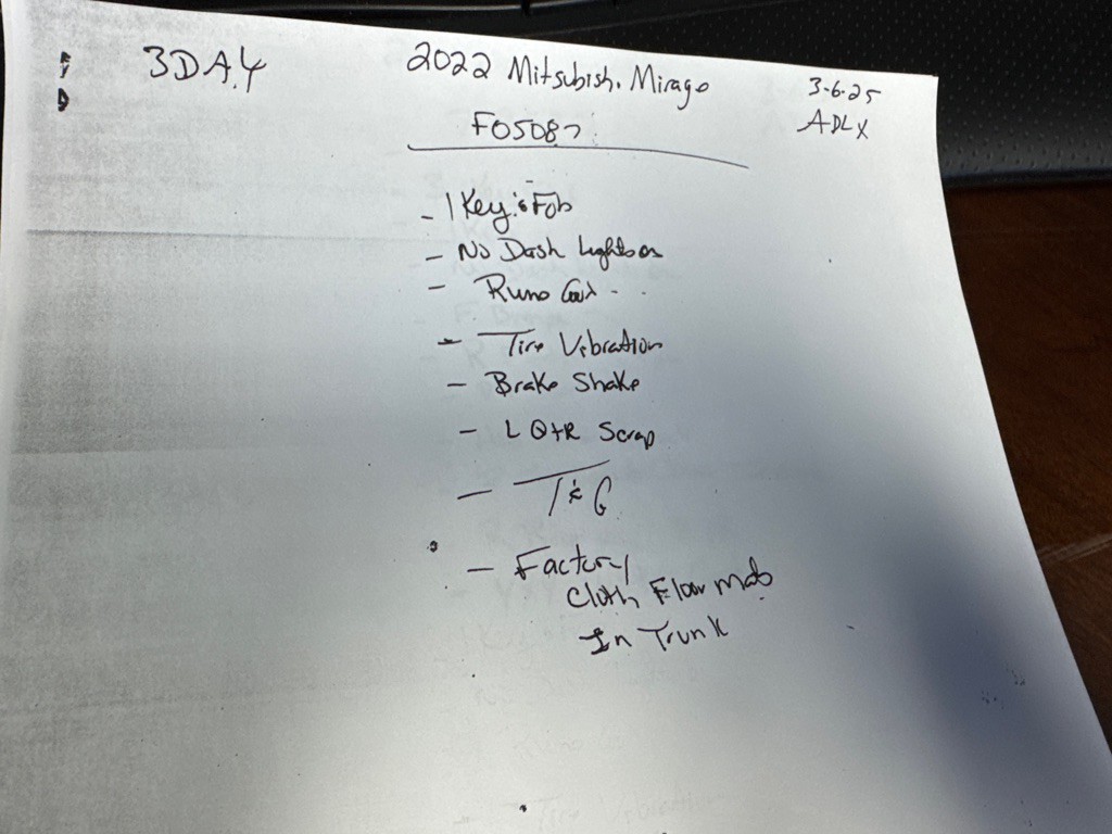 2022 Mitsubishi Mirage Image 1