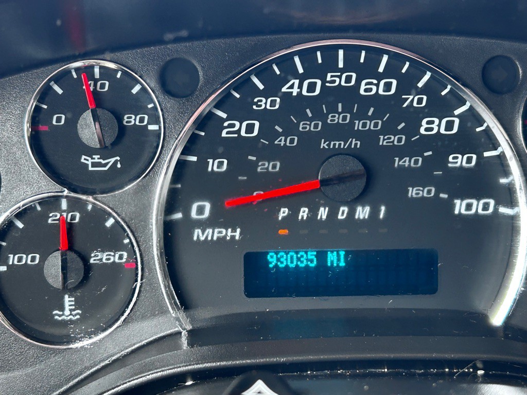 2019 Chevrolet Express Image 18
