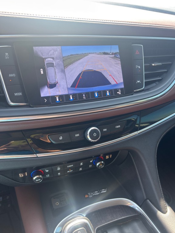 2020 Buick Enclave Image 12