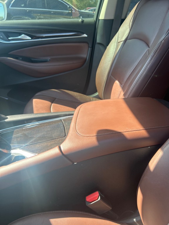 2020 Buick Enclave Image 15