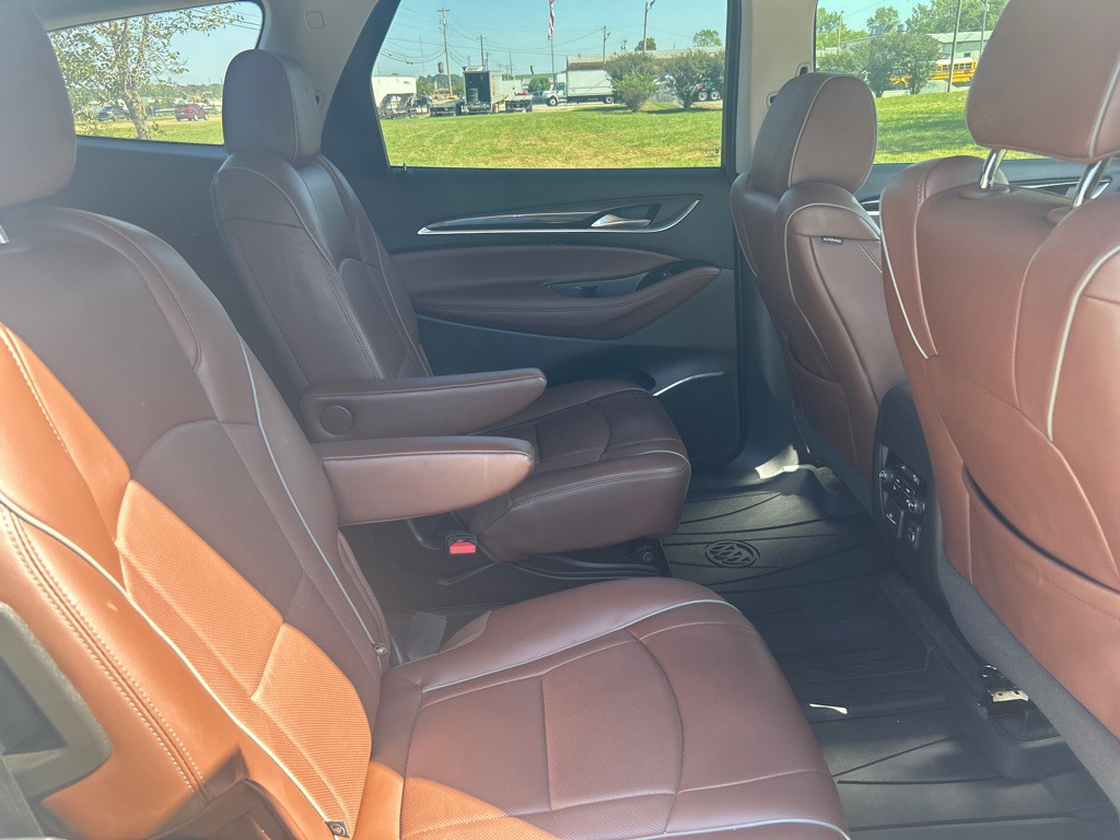 2020 Buick Enclave Image 23