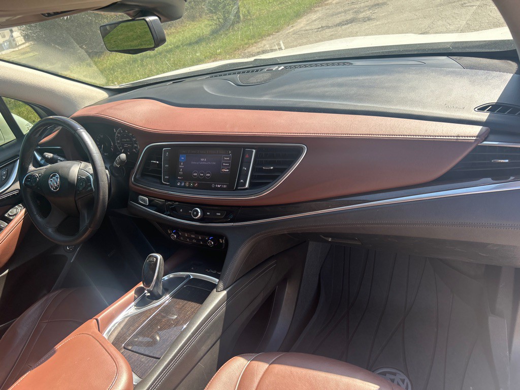 2020 Buick Enclave Image 25