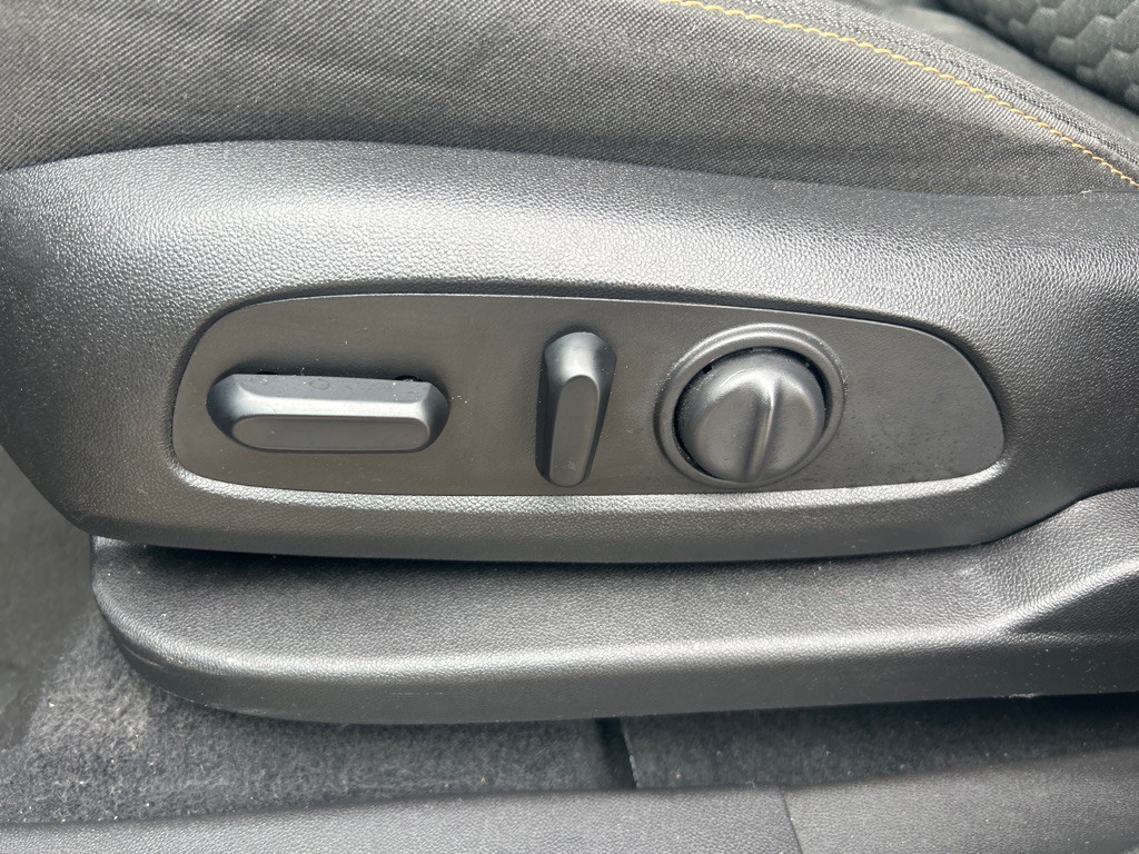 2020 Chevrolet Equinox Image 15