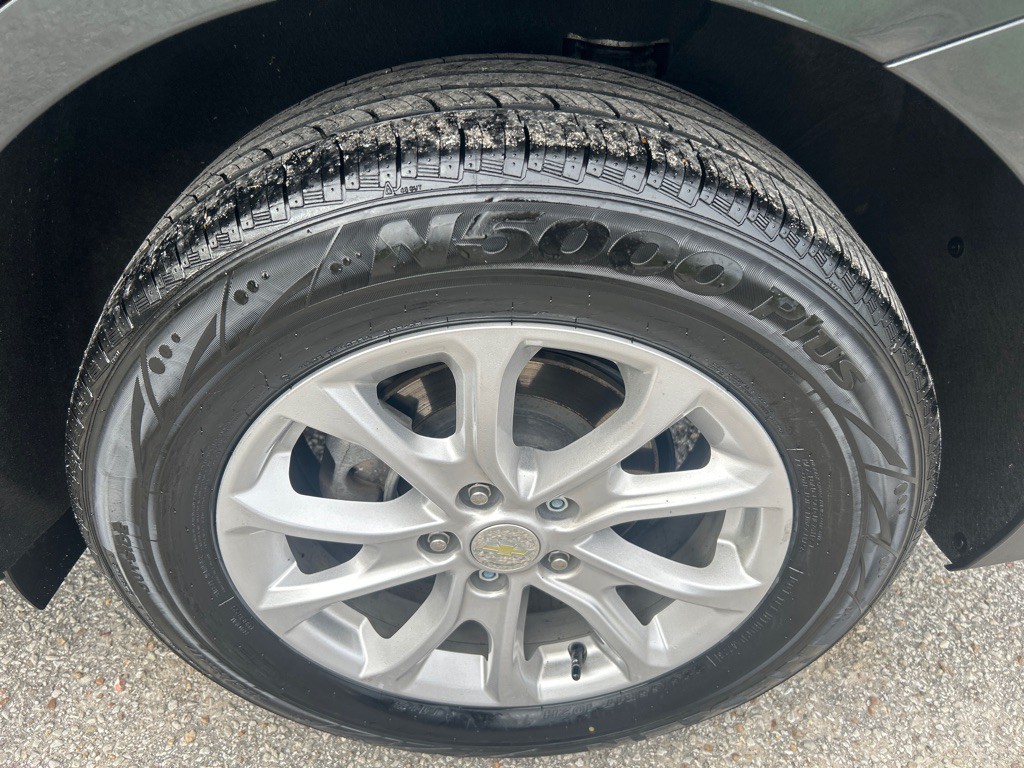 2020 Chevrolet Equinox Image 25