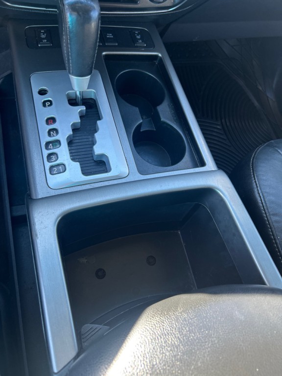 2015 Nissan Armada Image 14