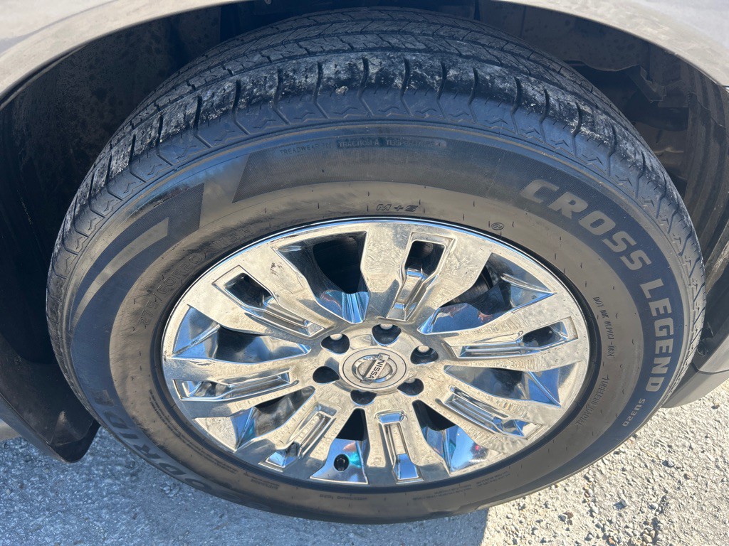 2015 Nissan Armada Image 30