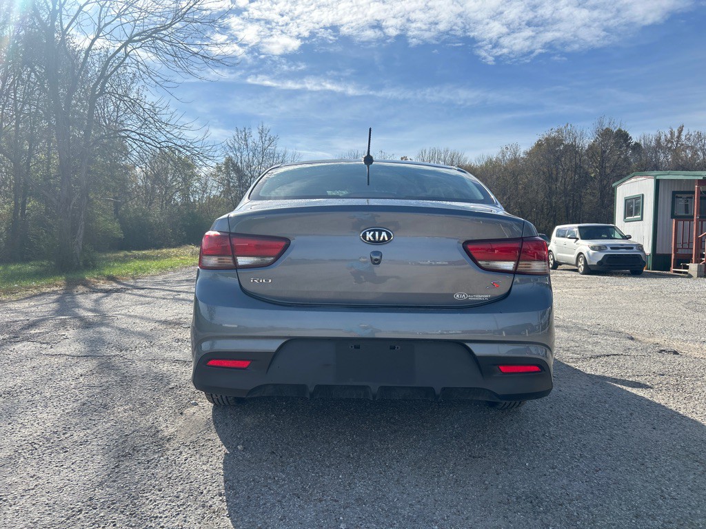 2020 Kia Rio Image 4