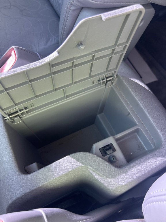 2005 Saturn Vue Image 15