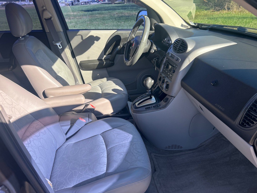 2005 Saturn Vue Image 20