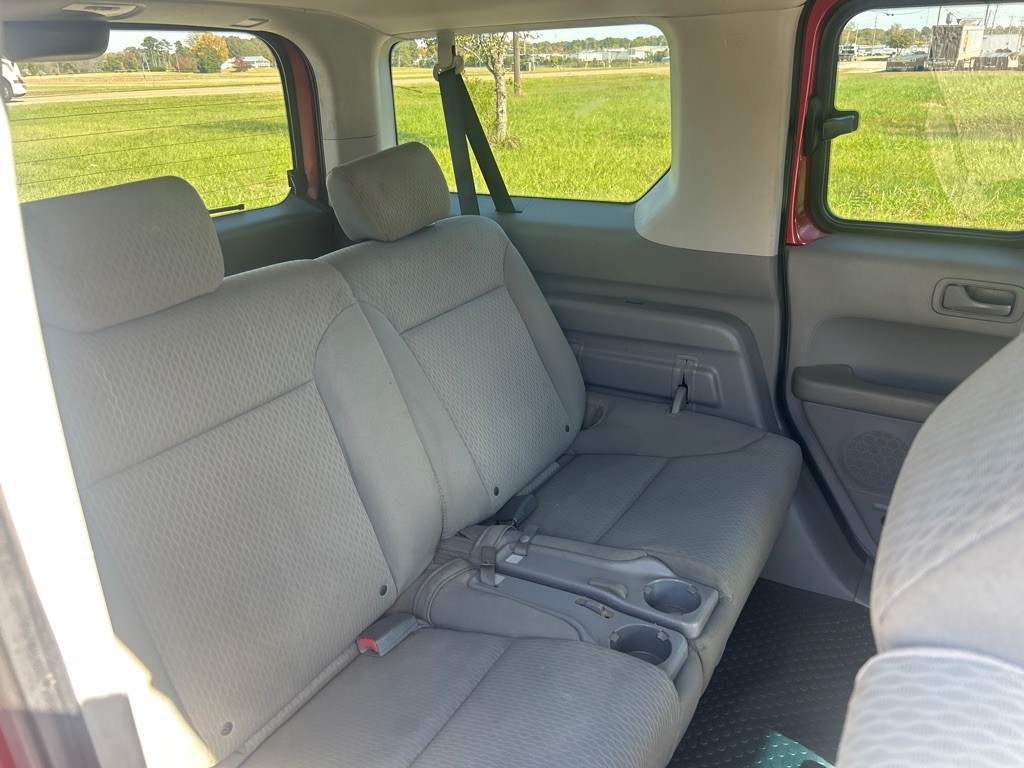 2010 Honda Element Image 17