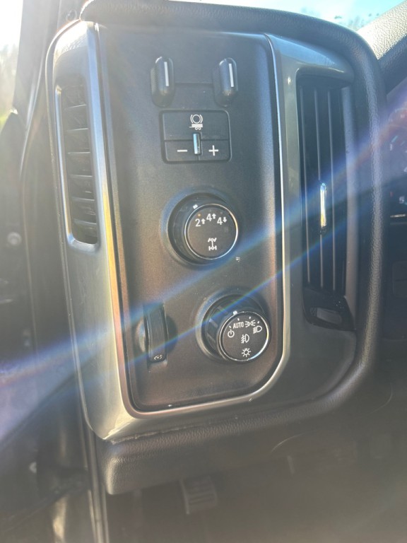 2018 Chevrolet Silverado 1500 Image 15