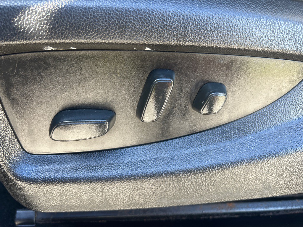 2018 Chevrolet Silverado 1500 Image 19